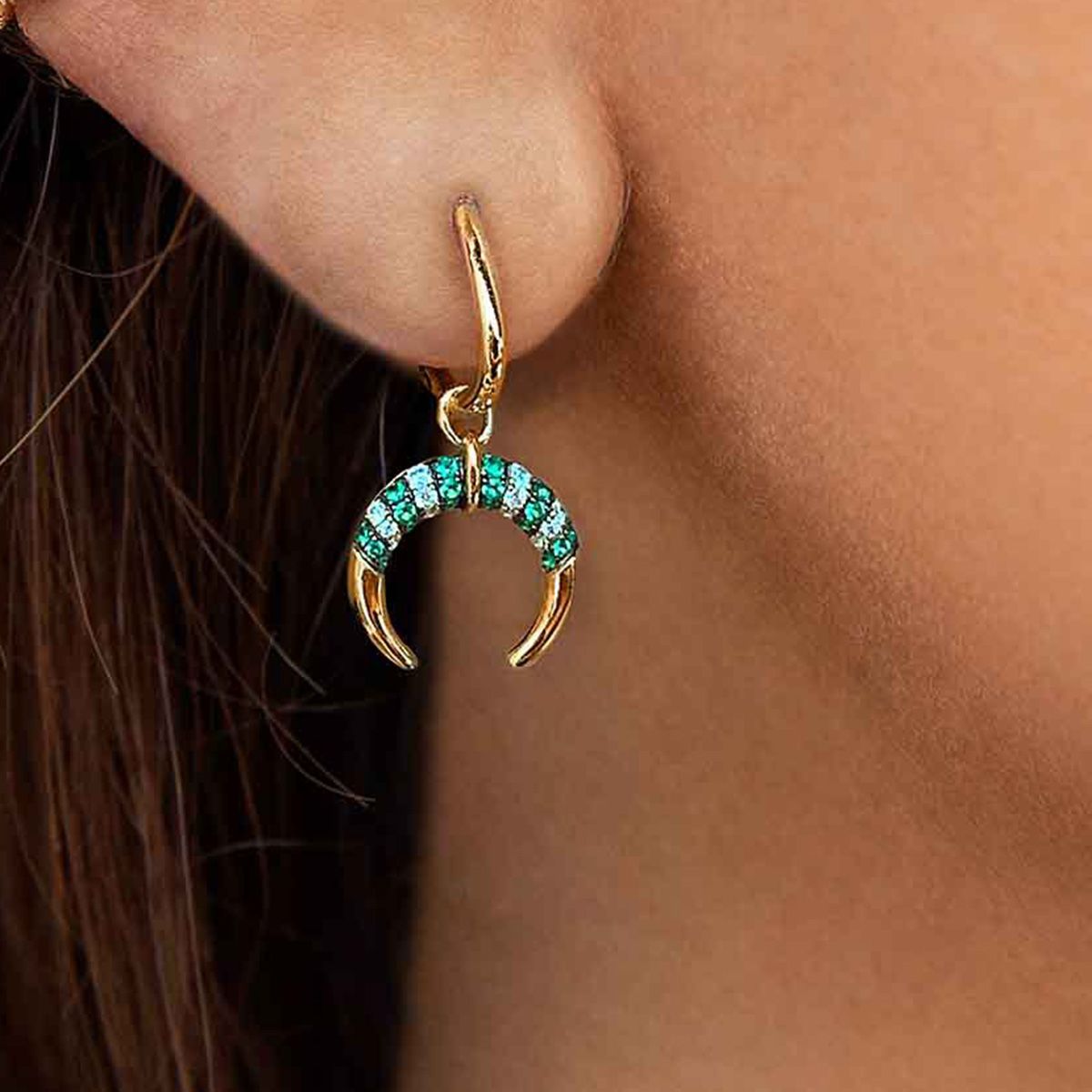 ookjewelry wholesale Crescent Pendant Hoop Earrings