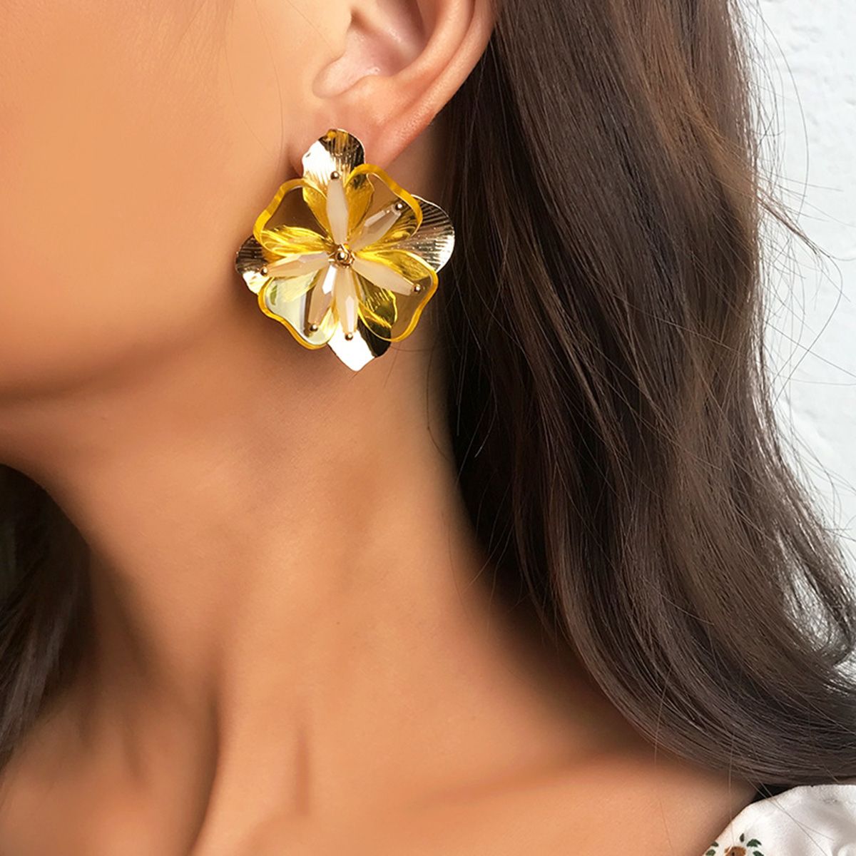 Rhombus Beads Flower Earrings